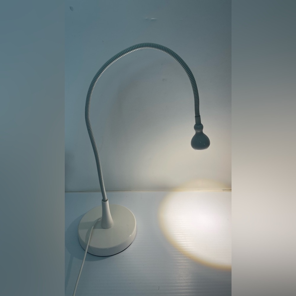 IKEA Jansjo LED Gooseneck Desk Lamp Round Base Discontinued White